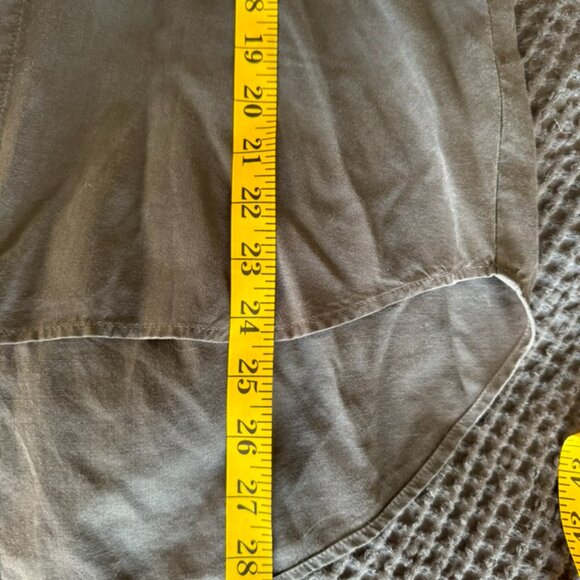 Anthropologie Cloth & Stone Charcoal Grey Button Down Shirt Size L Stone Washed - Picture 10 of 10